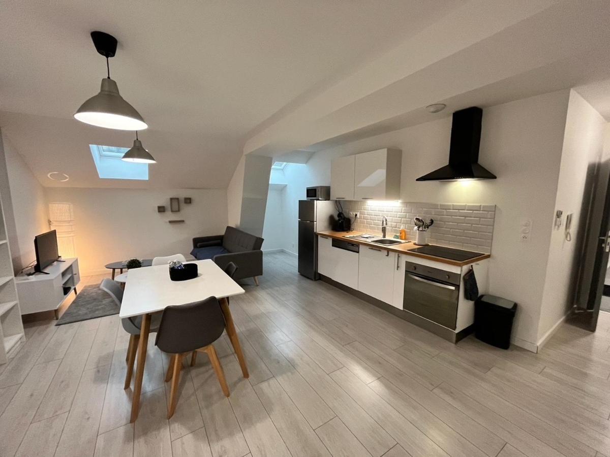 " La Residence Du Chateau " Audun-le-Tiche ภายนอก รูปภาพ